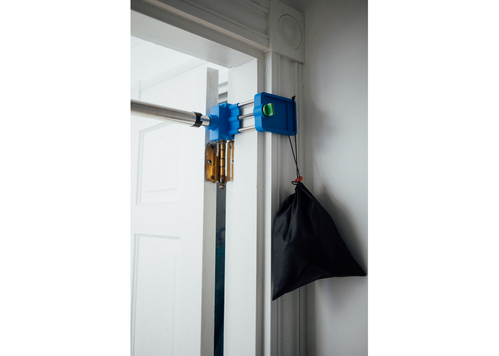Kidtrix™ Deluxe Doorway Swing Open Box